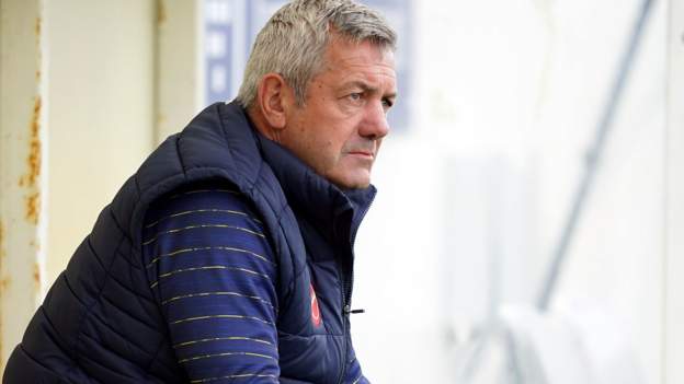 Daryl Powell: Warrington Wolves coach leaves by mutual consent