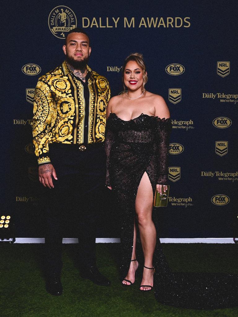 Addin Fonua-Blake at the 2023 Dally M Awards alongside partner Ana Pilimai. Photo: NZ Warriors, Twitter