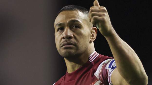 Willie Isa: Wigan Warriors veteran signs new one-year deal