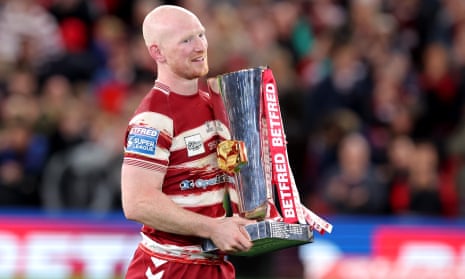 From failure to Test debuts: Wane rings new changes