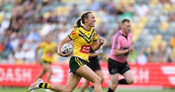 Upton debuts in style as Jillaroos outlast Kiwi Ferns