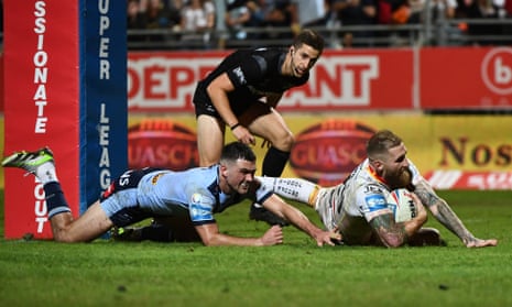 Tomkins Triumphs: Saints Stumble, Catalans Catapulted to Final