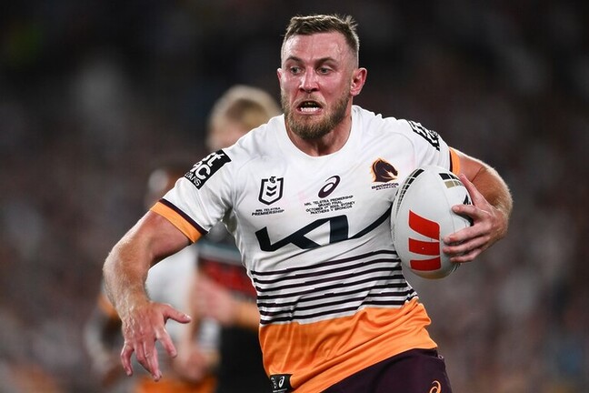 From Maroons to Warriors: Capewell commits for three