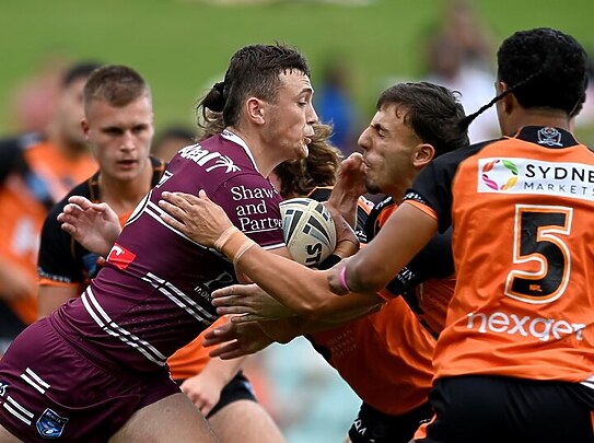 Gabe Stuart takes on the Tigers at Leichhardt Oval