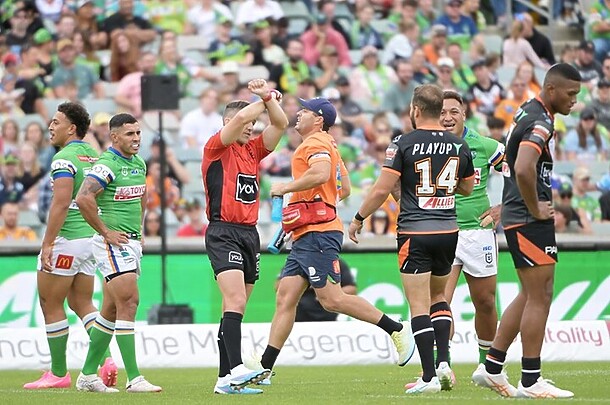 Sezer tackles trouble, can pay fine