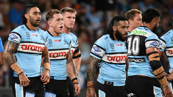 Titans rise as Cronulla falls in NRL round 4