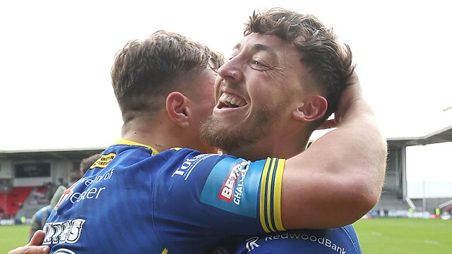Catalans rout Hull KR to go top as Warrington grab late win over Leigh