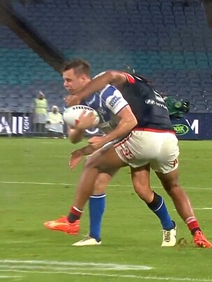 Roosters coach feathers ruffled by referee's bin call