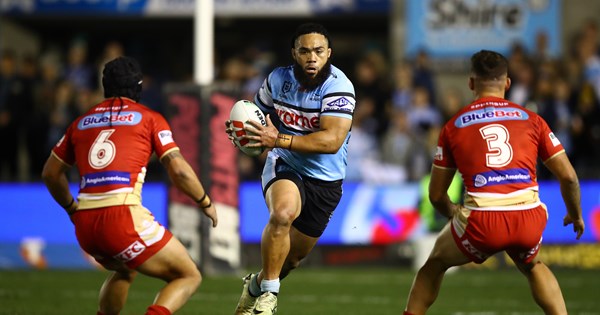 Sharks fall short of epic comeback win