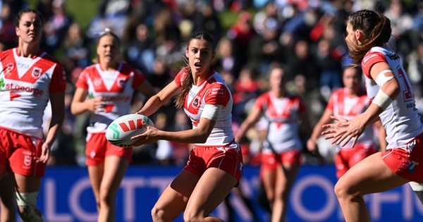 Dragons succumb to Titans in NRLW opener