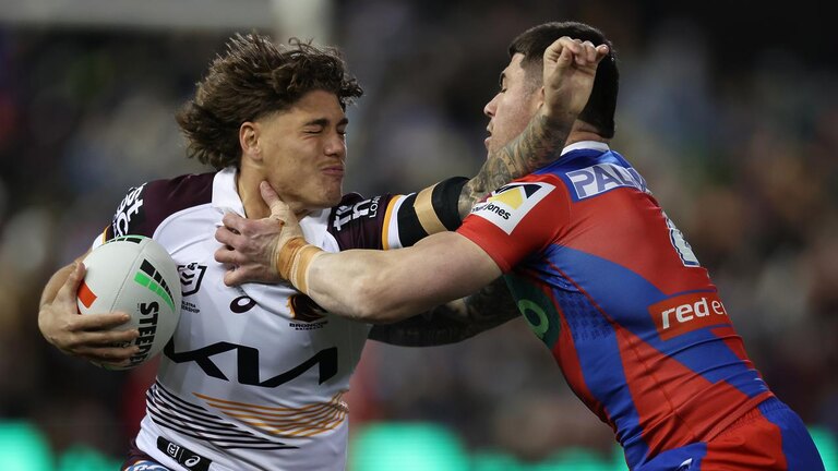 Walsh orchestrates Broncos victory, silences doubters Reece Walsh's stellar performance boosts Brisbane's playoff chances 