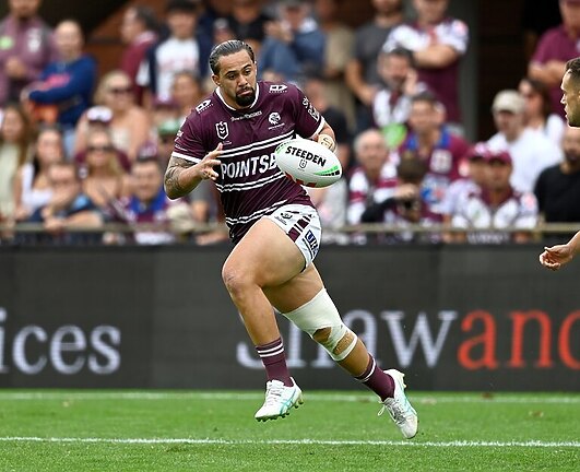 Manly Sea Eagles soar towards top four spot