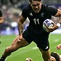 Melbourne Storm have signed New Zealand rugby sevens star Moses Leo