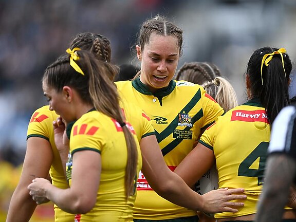 Jillaroos captain sidelined: rival teams smell blood in final