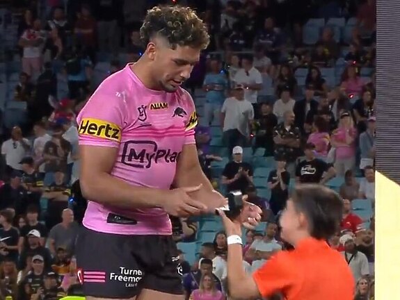 Ring boy scores try with NRL in grand final