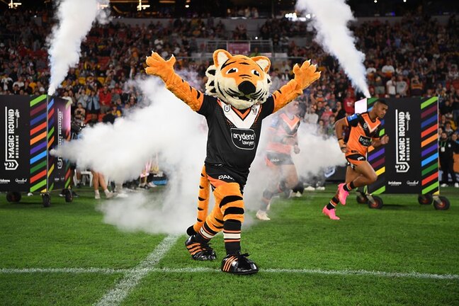 Tigers and Dragons clash in NRL Magic Round showdown