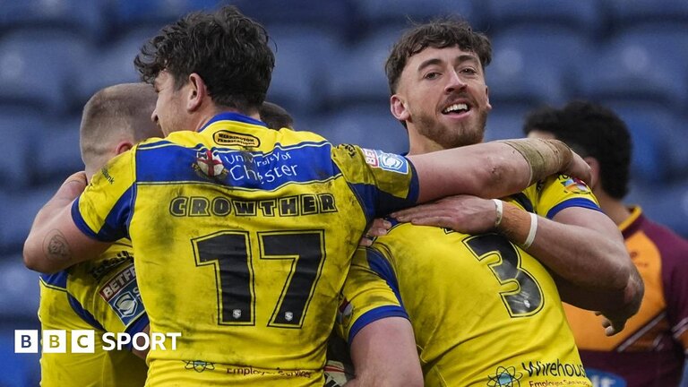 Warrington Wolves' Toby King celebrates