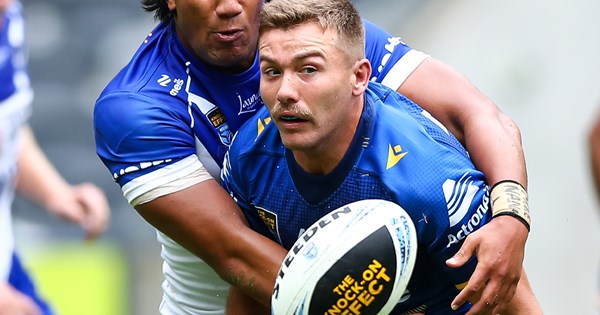 Eels slide past Bulldogs in soggy showdown