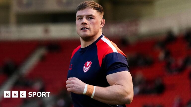 St Helens forward Morgan Knowles during the warm-up for a 2025 Super League game