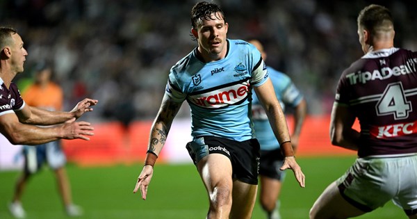Sharks finish with a flurry to down Sea Eagles