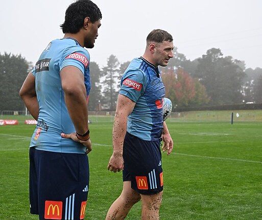 Max King has been elevated to start in the frontrow with Stefano Utoikamanu coming on to the bench in the only change to the Blues team.