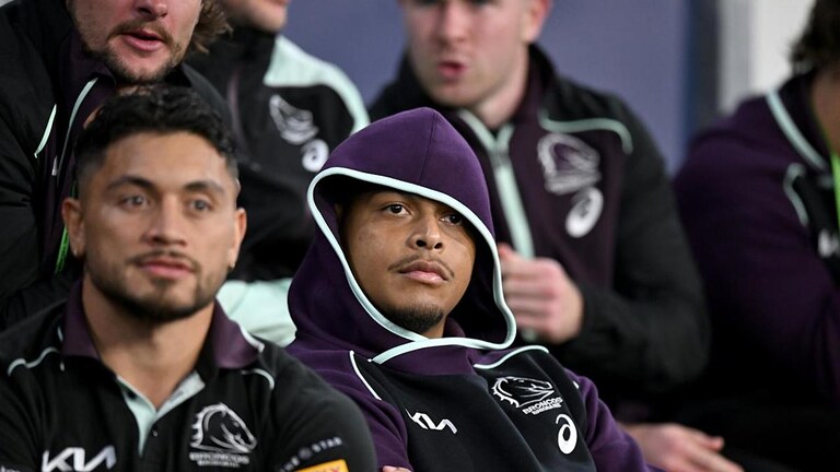Cobbo earns Broncos recall, Smith set to return