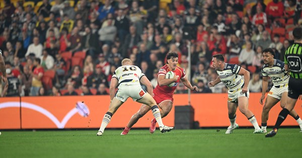 Thursday night footy: Dolphins v Cowboys