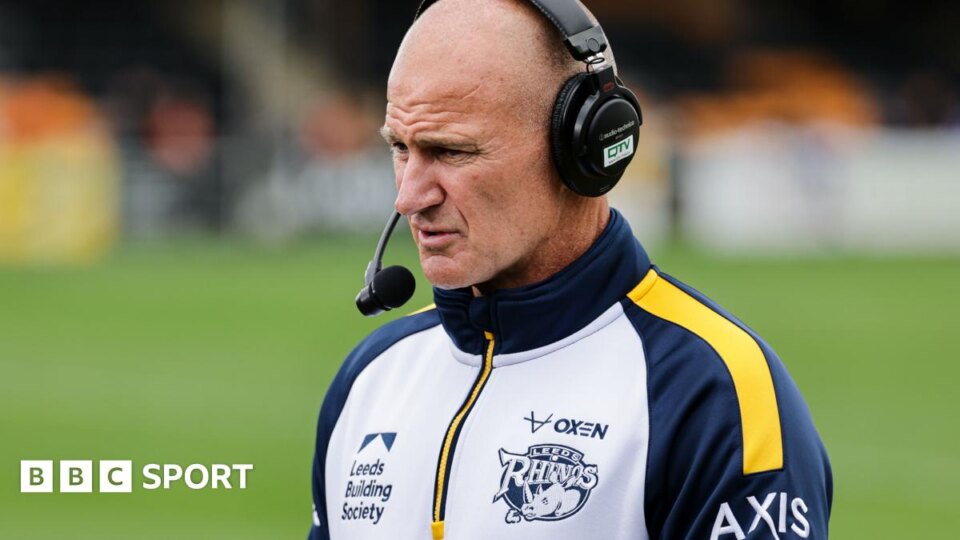 Leeds head coach Arthur to decide future on Monday