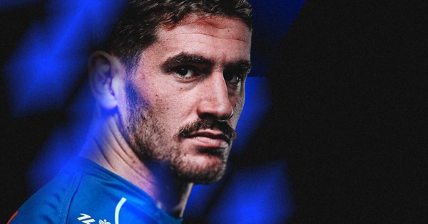 Hayes Stays! Harry Re-Signs with Bulldogs