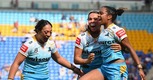 Hippi shakes nerves to deliver for her mob on debut