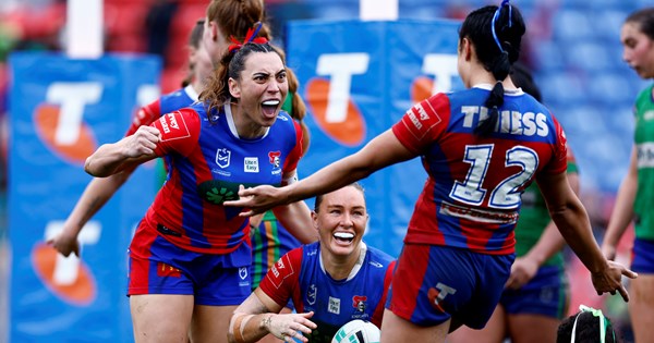 Knights achieve four-straight with win in the wet over Canberra
