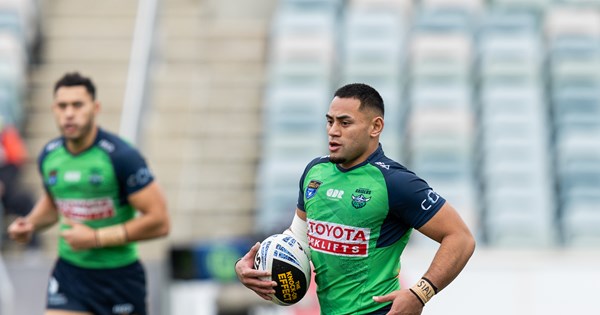 Raiders win; Jersey Flegg loses to Tigers