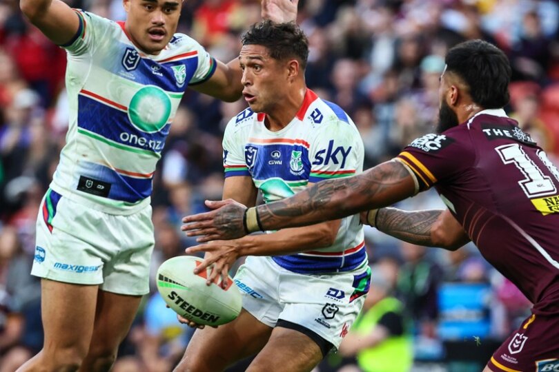 Warriors secure Martin until end of 2026 NRL season