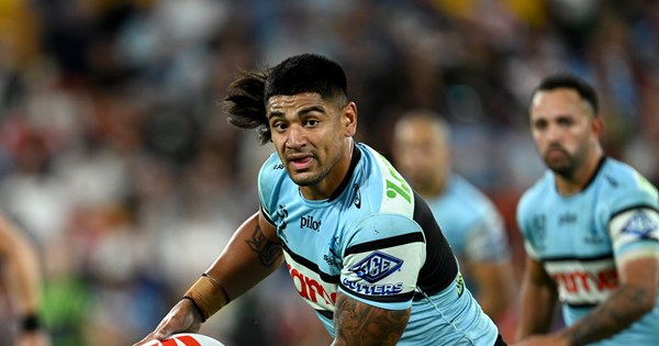 Kaufusi Signs with Sharks; Stars Ready for Finals