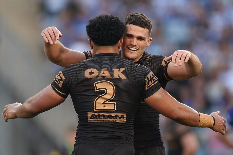 Panthers Crush Bulldogs in NRL Semi-Final