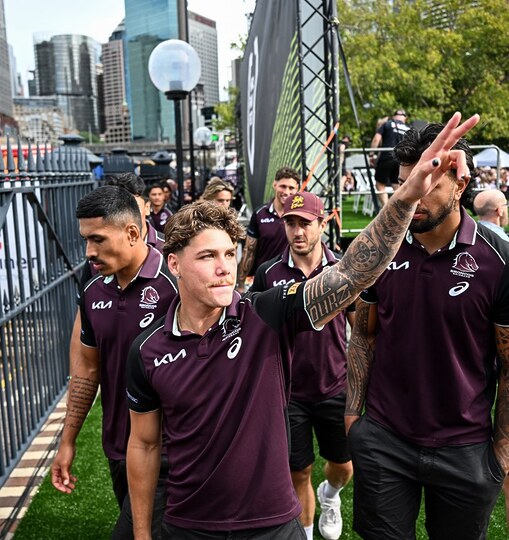 Coaches Prioritize Professionalism Over Friendships