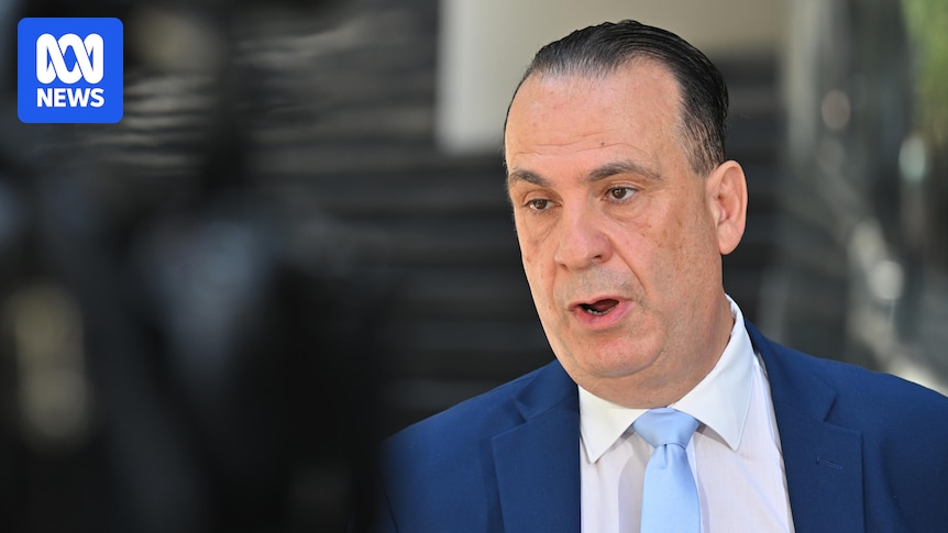 NRL players face 10-year ban for joining rebel leagues