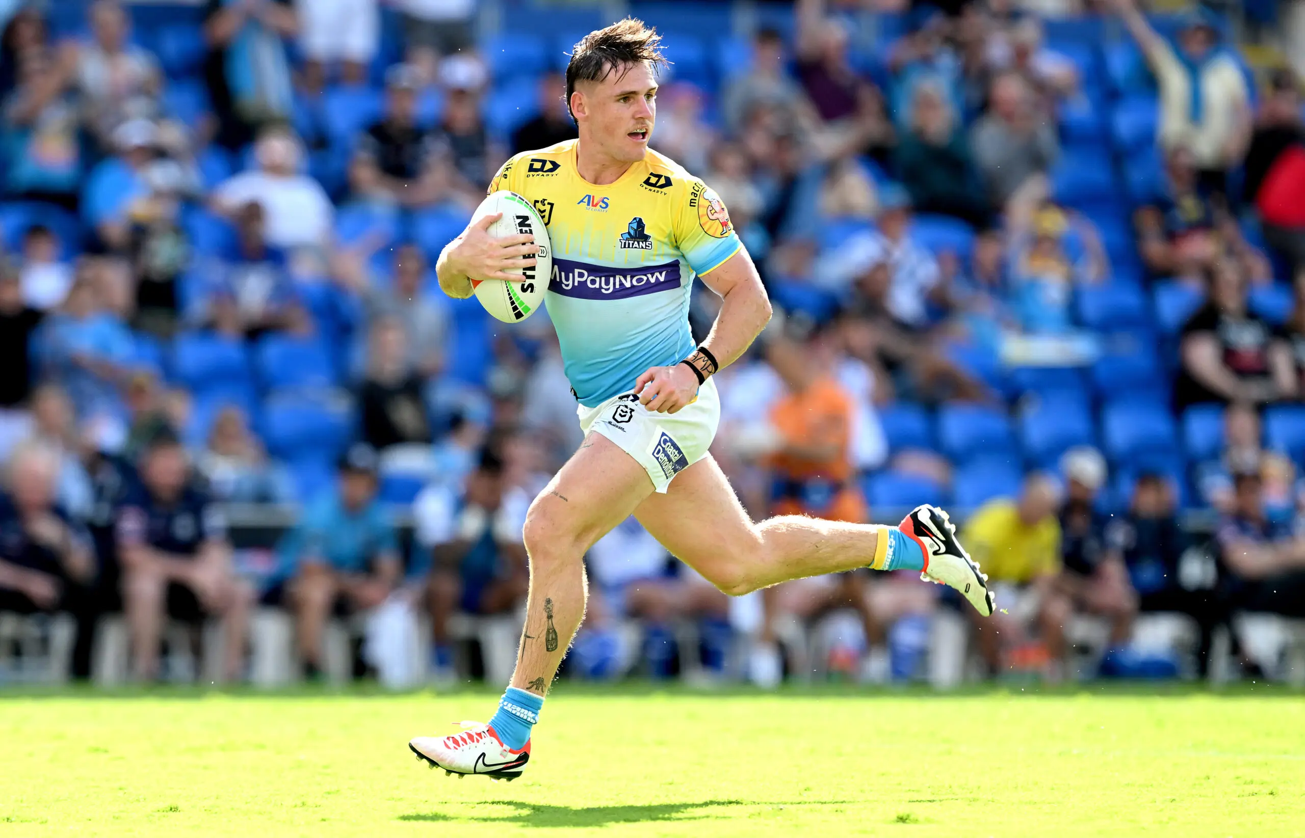 Titans Star Out with Major Shoulder Injury