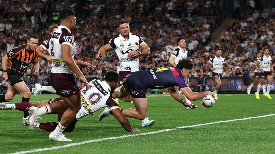 Star NRL duo defect in major blow for Melbourne