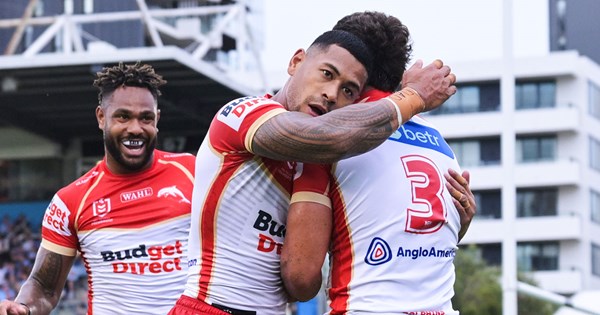 Dolphins dominate Sharks 38-10 to secure back-to-back wins