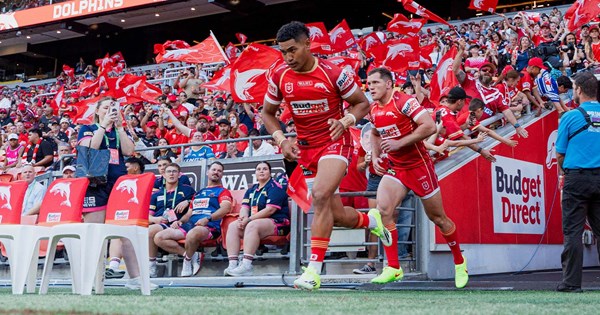 Dolphins fight back to claim first win of the season in 18–14 victory