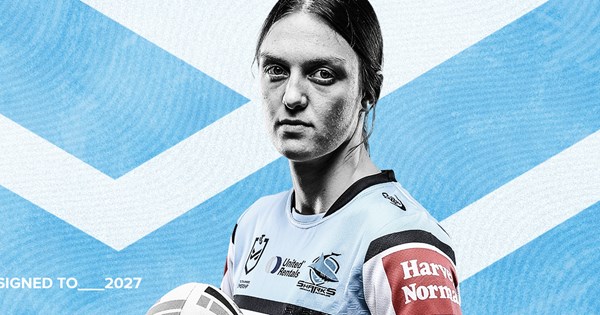 Hannaway signs on until end of '27