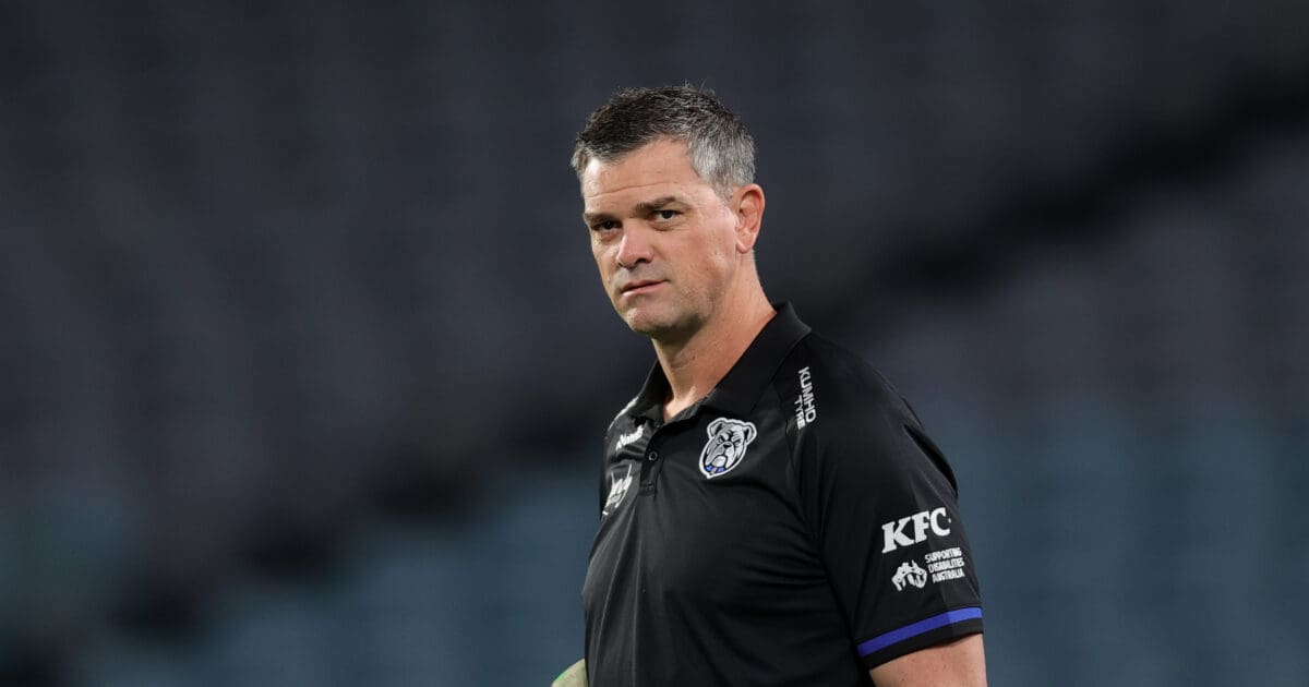 Bulldogs snare rising star from Knights
