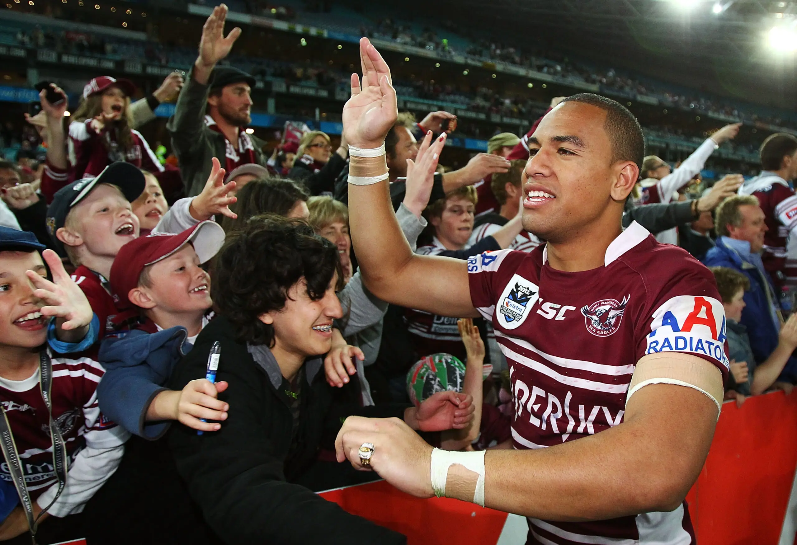 Manly bring Hopoate back as manager