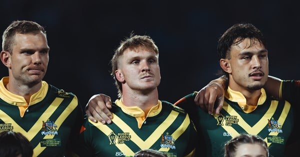 Preston Pinching Himself in Kangaroos Camp