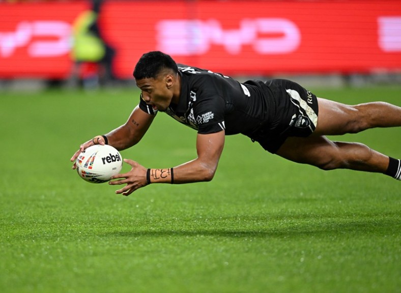Cronulla Sharks shine in World Cup routs
